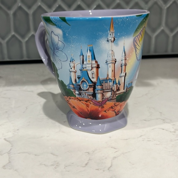 Disneys Tinkerbell Mug - Picture 3 of 5